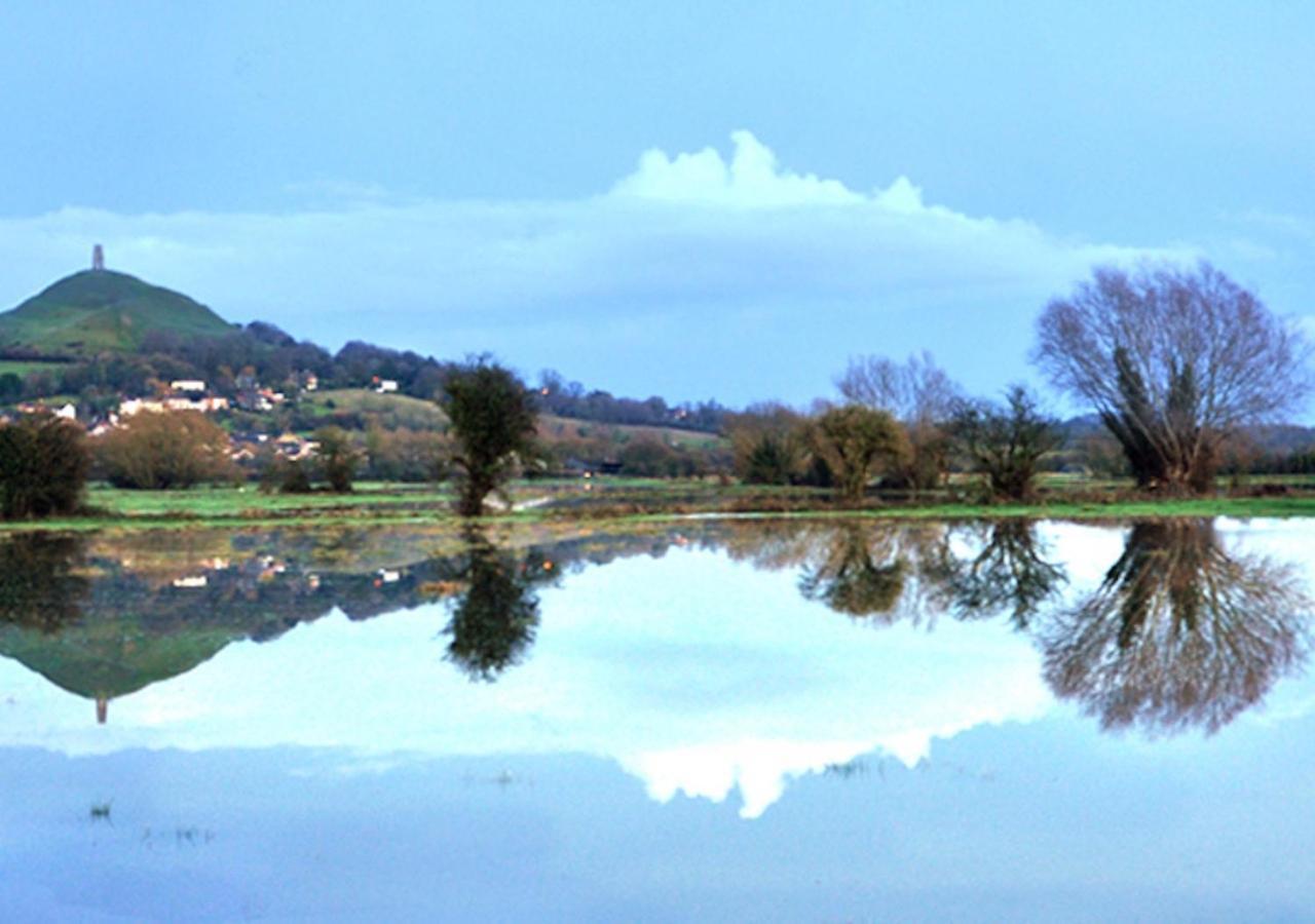 Healing Waters Sanctuary For Exclusive Private Hire And Self Catering Board, Vegetarian, Alcohol & Wifi Free Retreat In Glastonbury Exterior photo