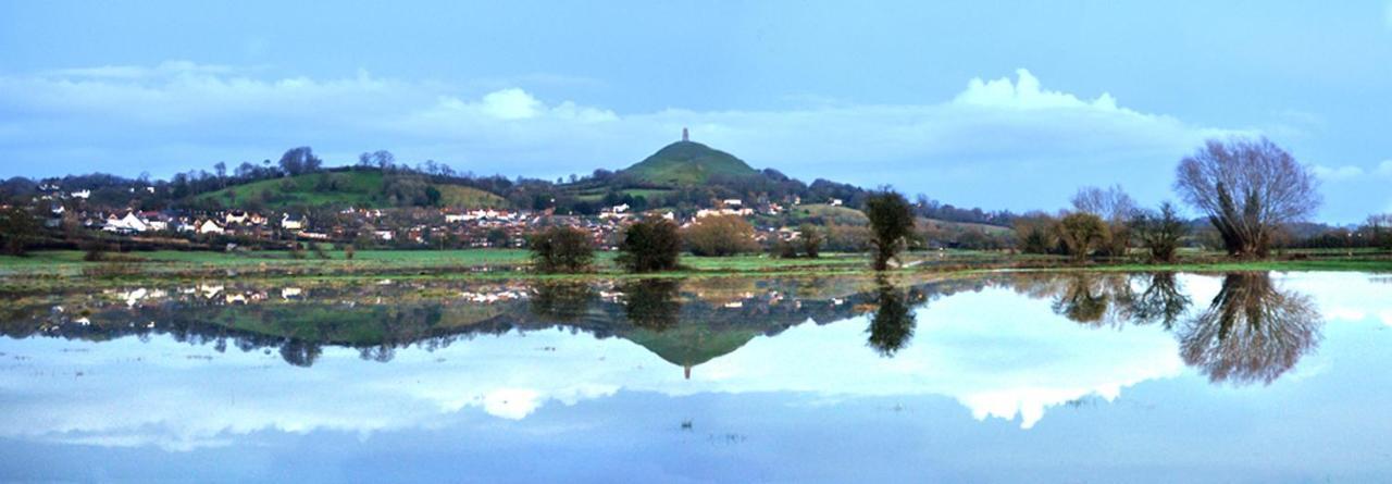 Healing Waters Sanctuary For Exclusive Private Hire And Self Catering Board, Vegetarian, Alcohol & Wifi Free Retreat In Glastonbury Exterior photo